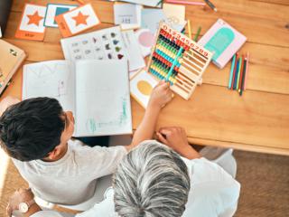 Książka obrazkowa (picturebook) jako narzędzie pracy bibliotekarza z dziećmi  i młodzieżą